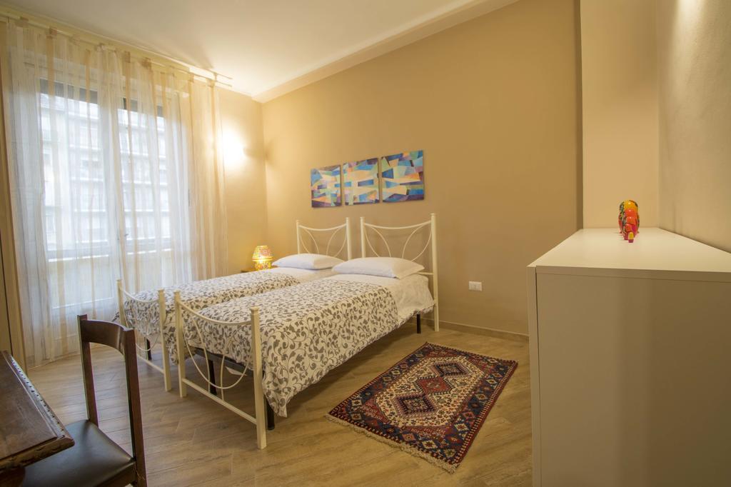 Spezia 33 Apartment Turin